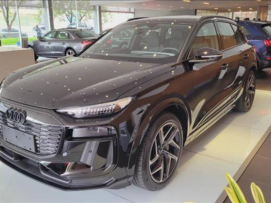 AUDI Q6 E-TRON 100 KW ELÉTRICO PERFORMANCE BLACK QUATTRO
